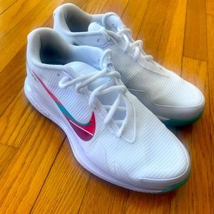 Nike Vapor Tennis shoes for court